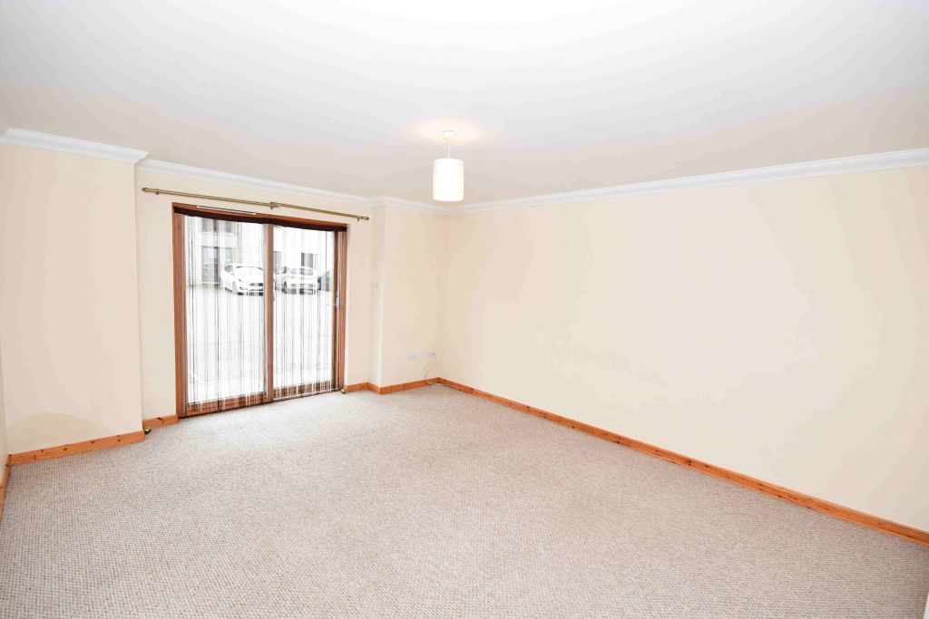 Property photo 2 of 11 Photo