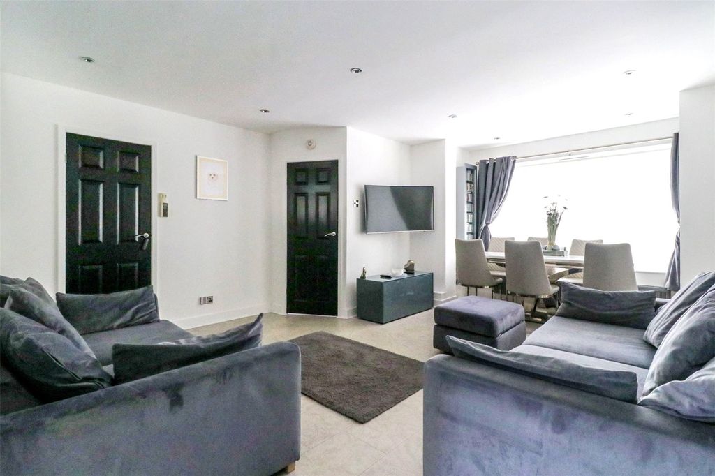 Property photo 2 of 15 Picture No. 07