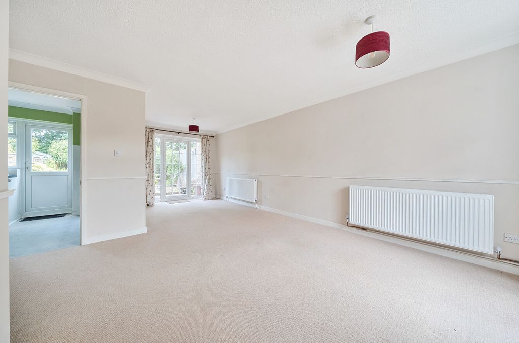 Property photo 2 of 12 1330646-3-6881Fa3...