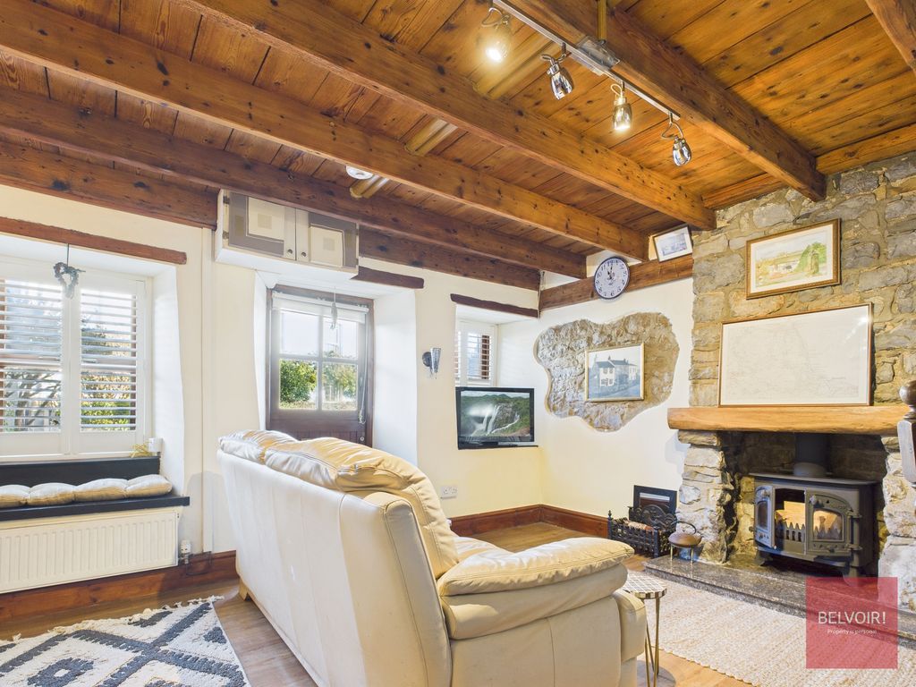 Property photo 3 of 22