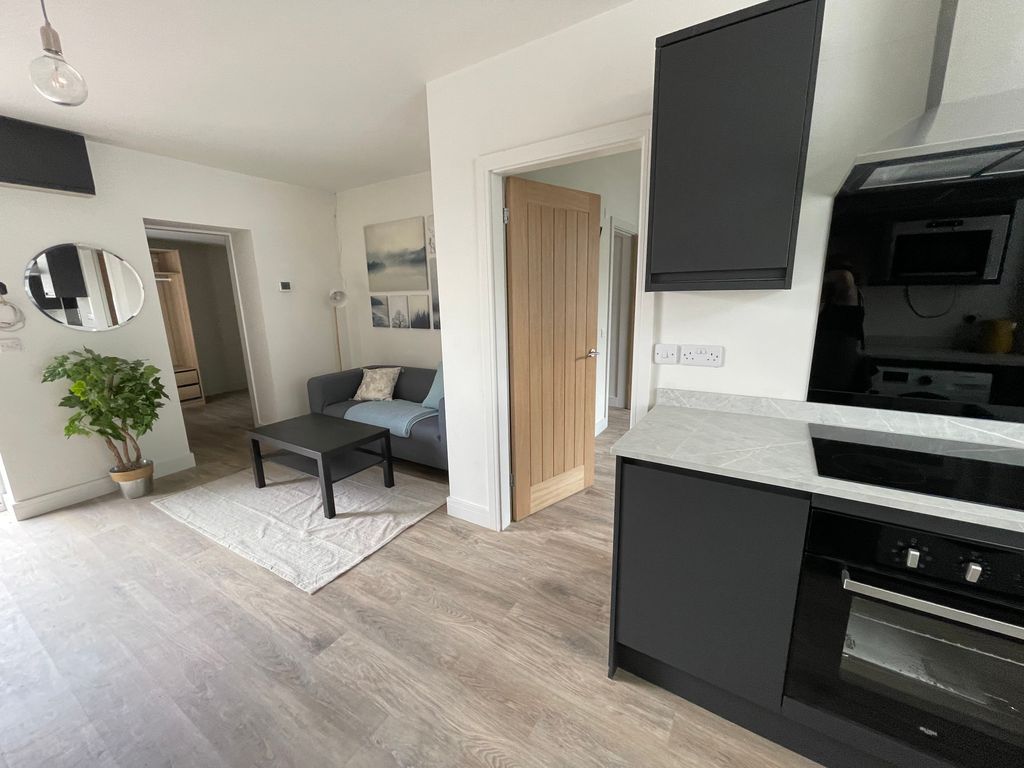 Property photo 2 of 9 Img_5027