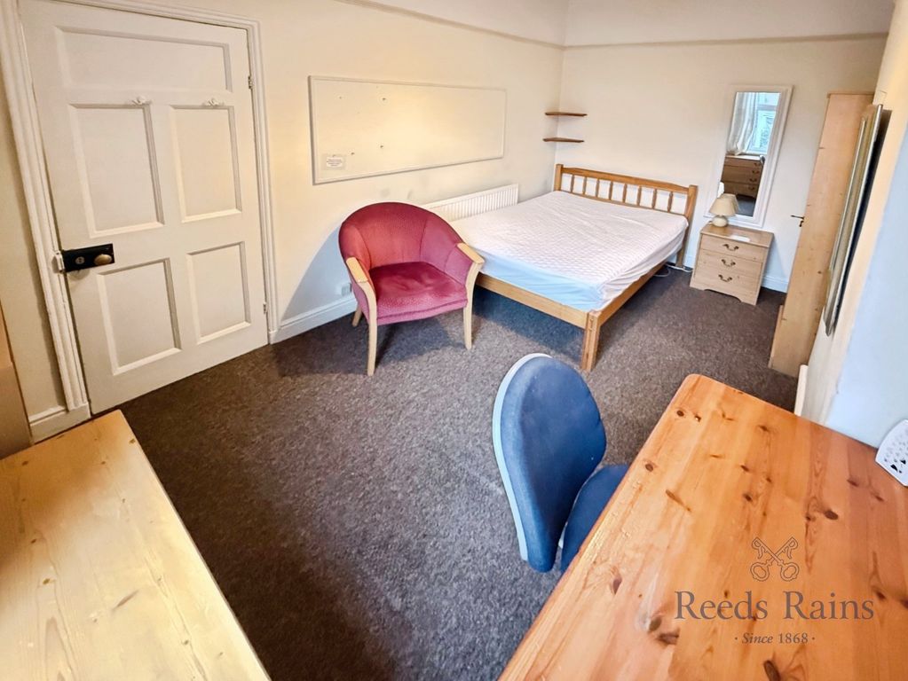 Property photo 1 of 16 Picture No. 24