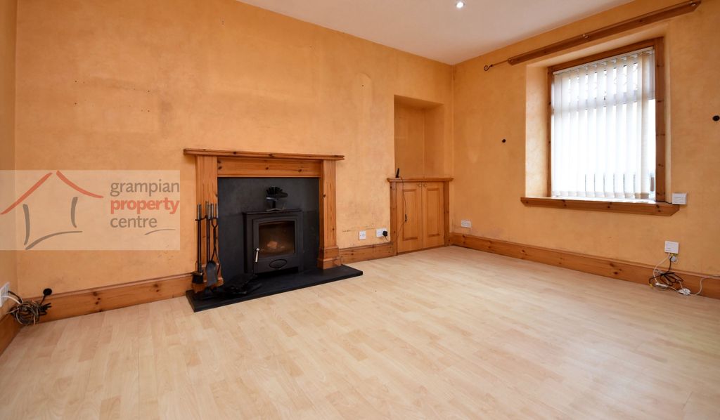 Property photo 3 of 19 l2 .Jpg