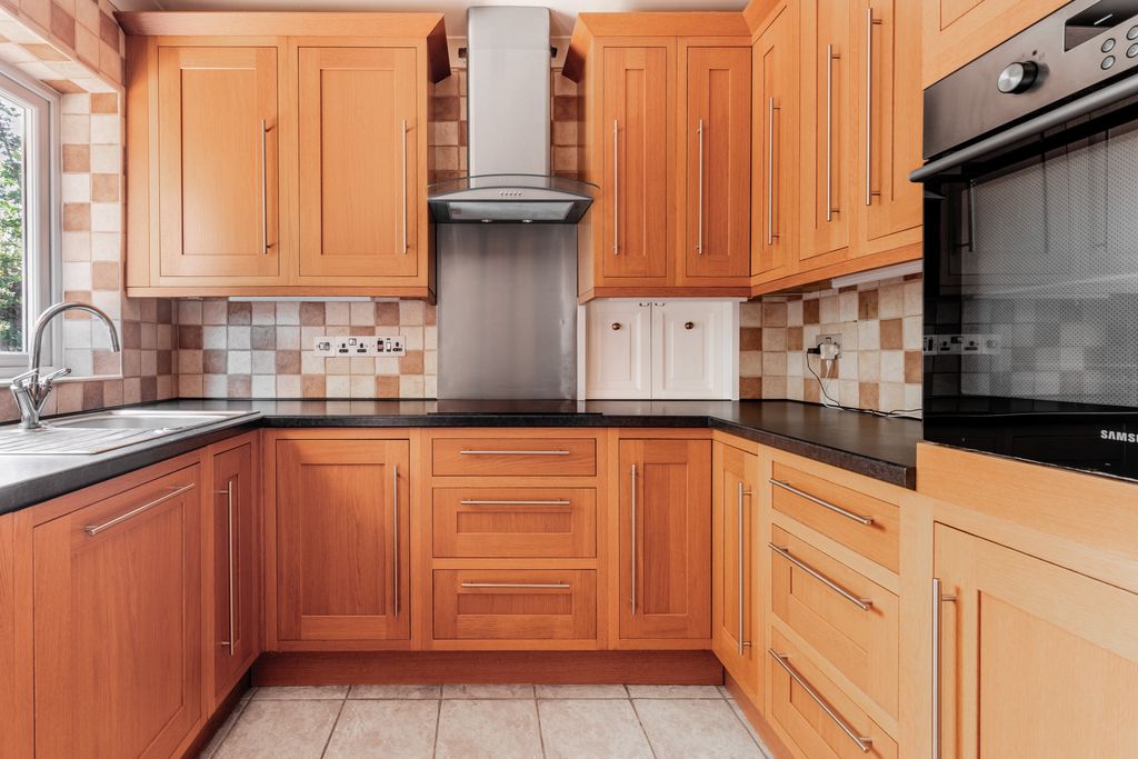 Property photo 3 of 25 A15