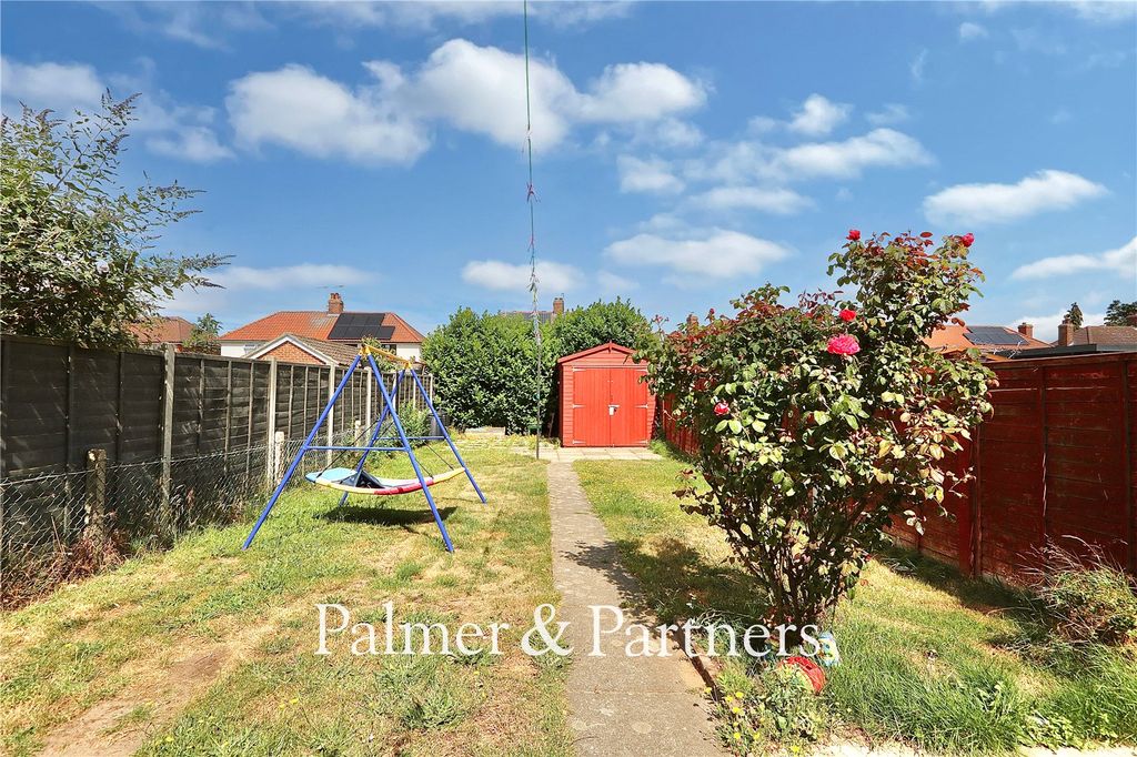 Property photo 3 of 17 Picture No. 05