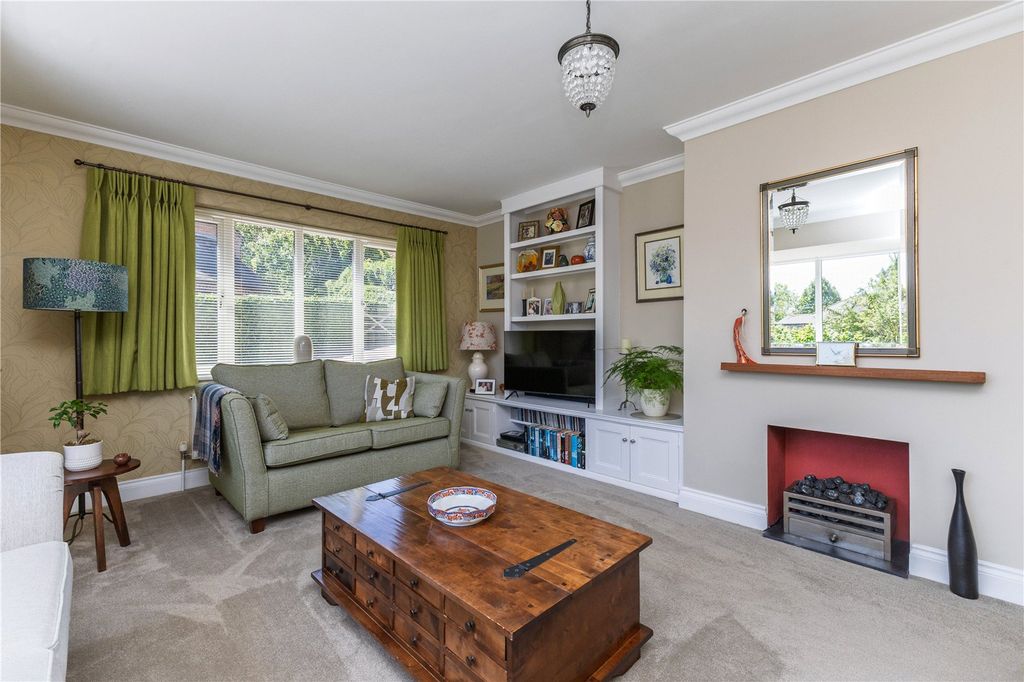 Property photo 2 of 17 2
