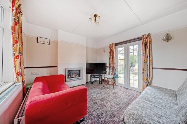 Property photo 3 of 19 Reception Room