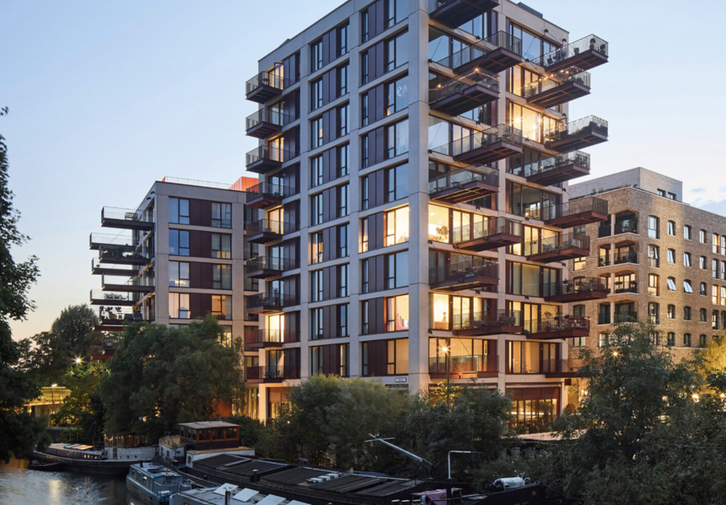 Property photo 1 of 9