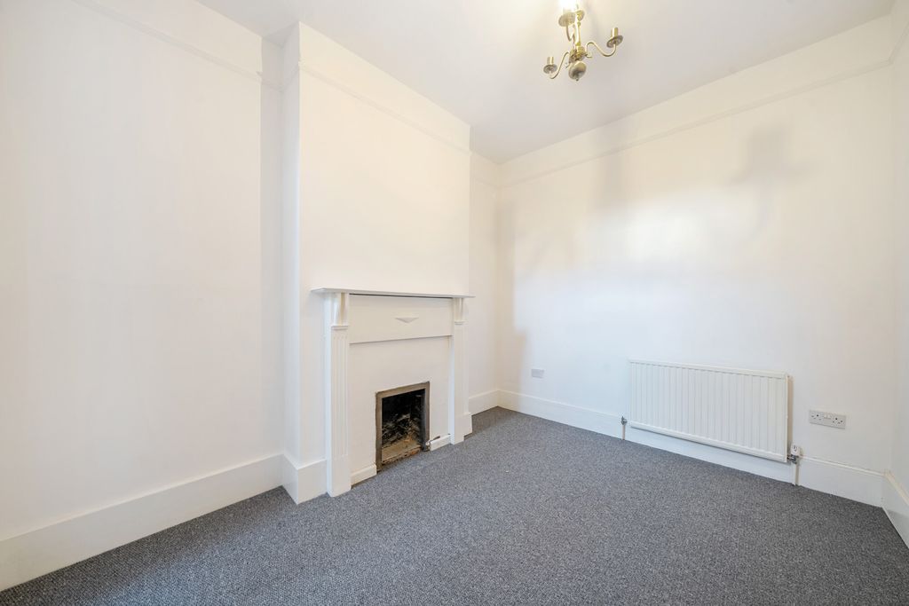 Property photo 3 of 19 Bedroom