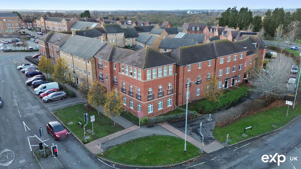 Property photo 1 of 11