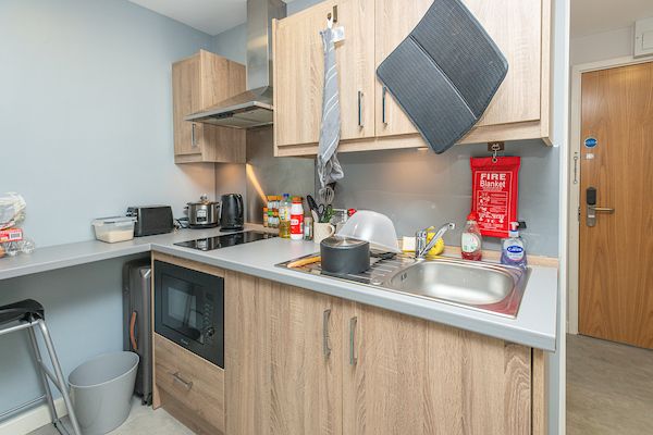 Property photo 2 of 25