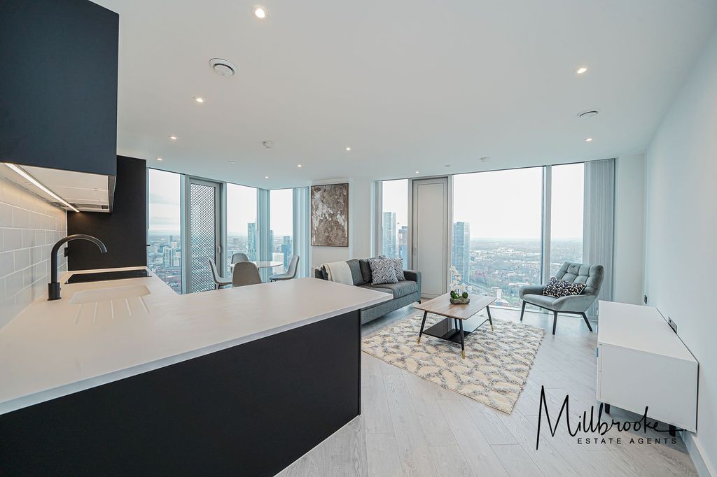 Property photo 2 of 51