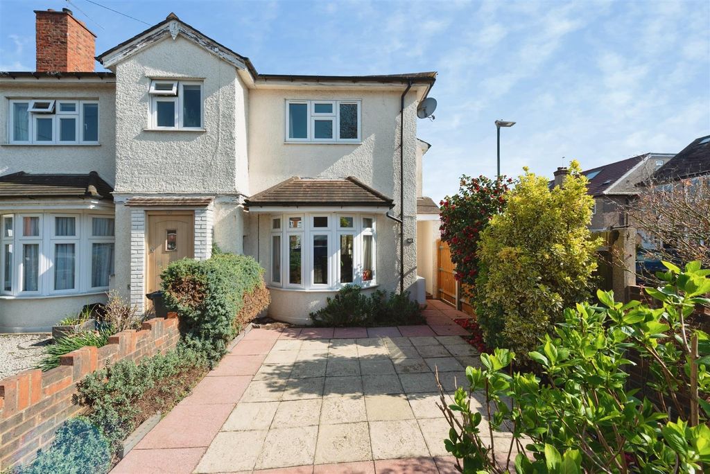 Property photo 1 of 19 2 Bedroom End Terrace For Sale