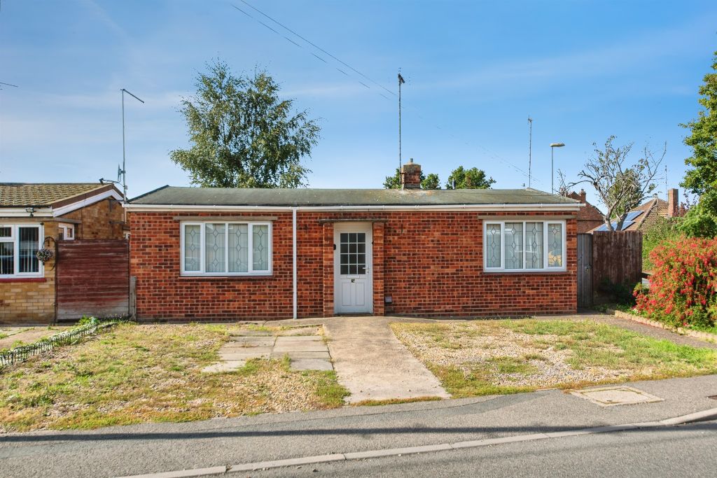 Property photo 1 of 12