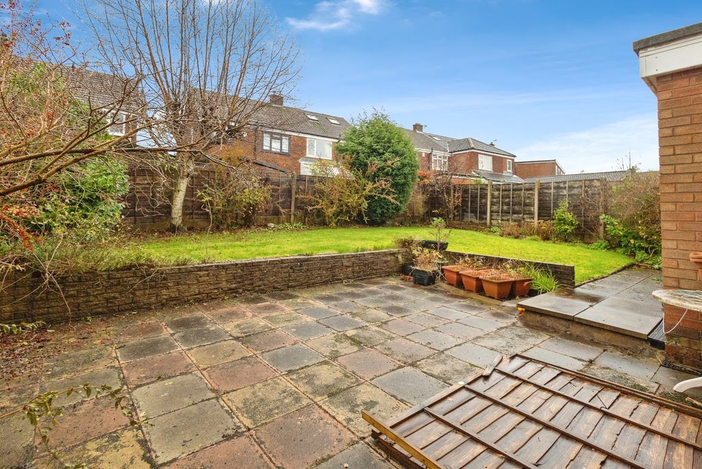 Property photo 2 of 17 Pbox-Img.Jpg