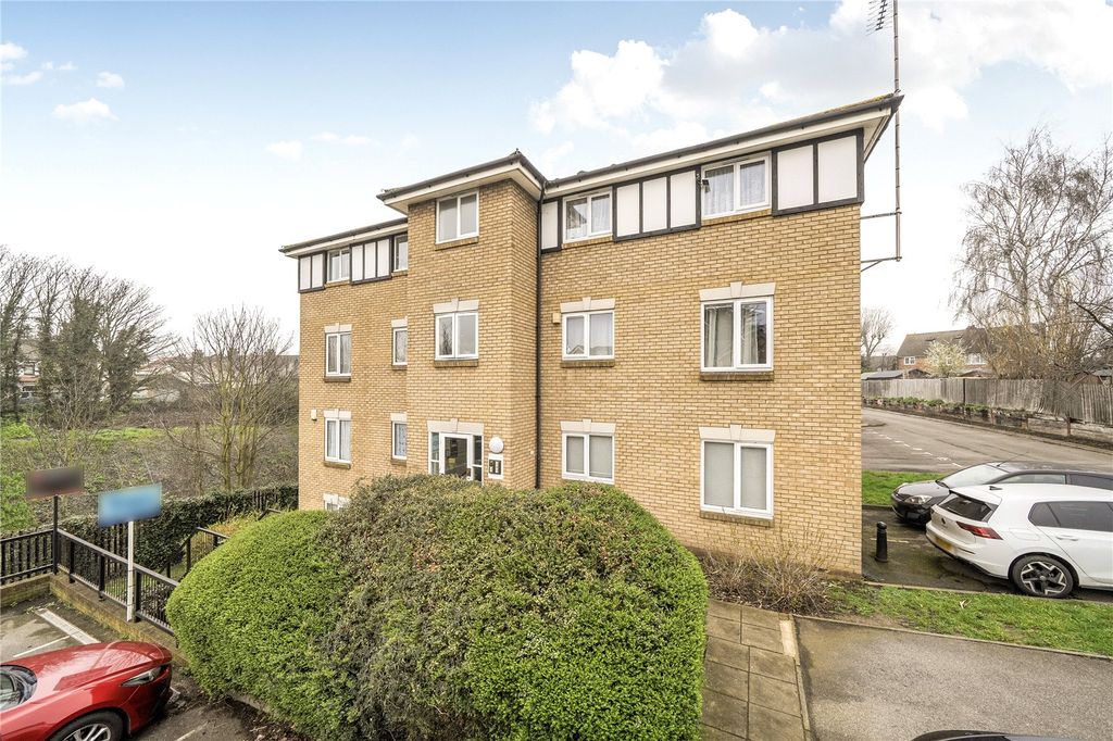 Property photo 1 of 17 Picture No. 02