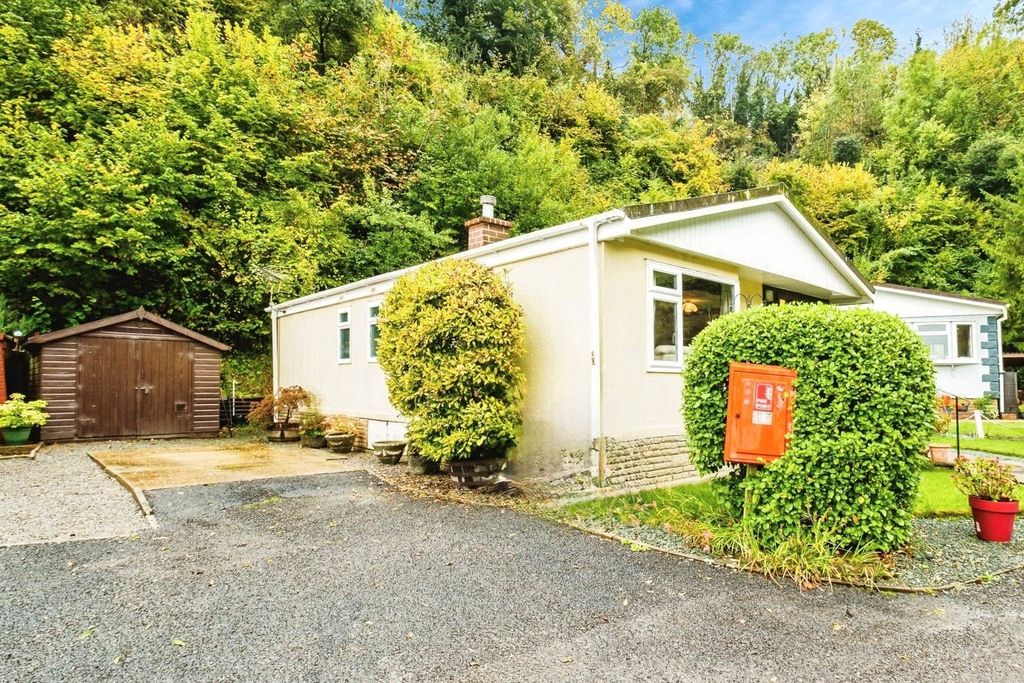 Property photo 1 of 17 Photo