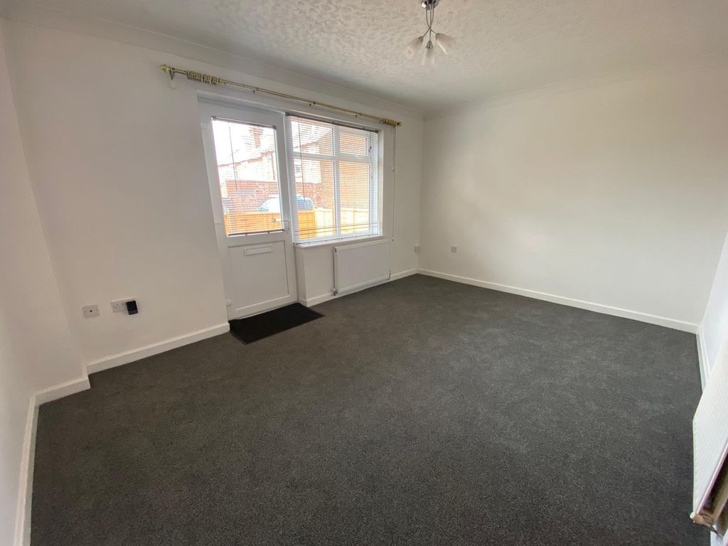 Property photo 3 of 9 Image