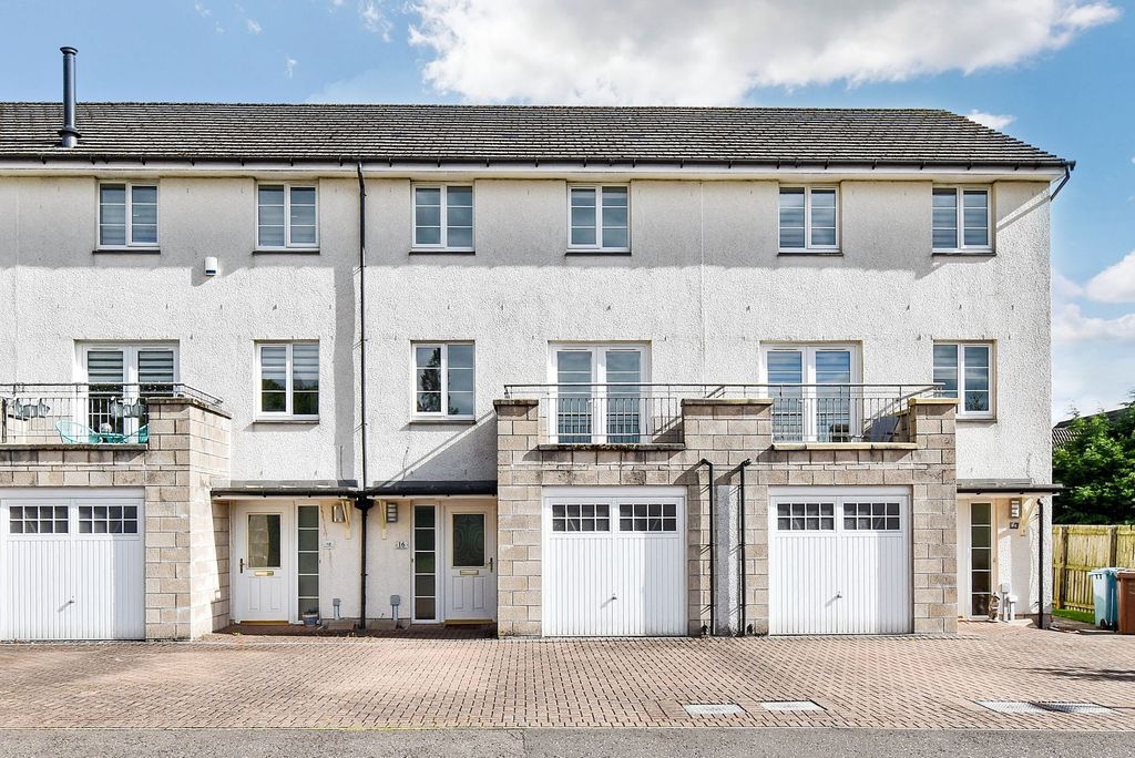 Property photo 1 of 23 Exterior