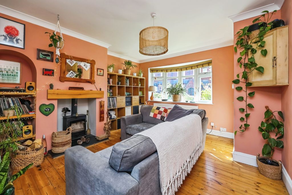 Property photo 3 of 15