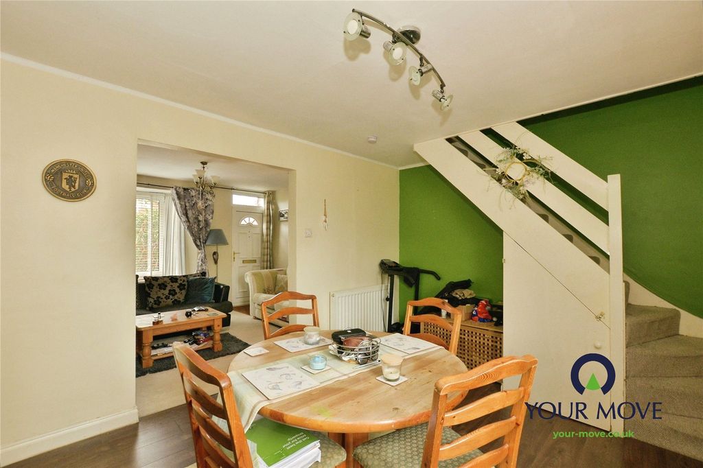 Property photo 3 of 7 Dining Room