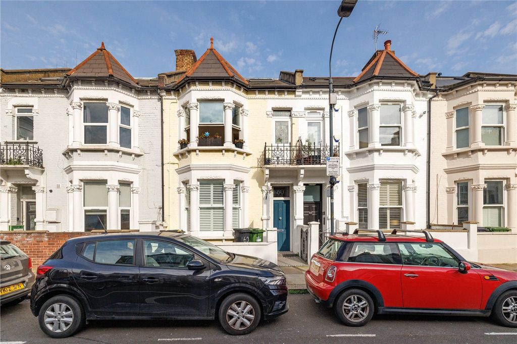 Property photo 3 of 7 Picture No. 33