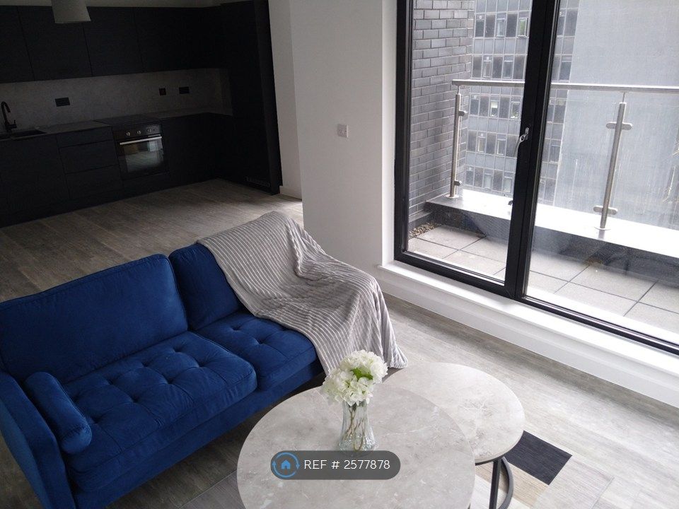 Property photo 1 of 7 Open Plan Living Room With Balcony