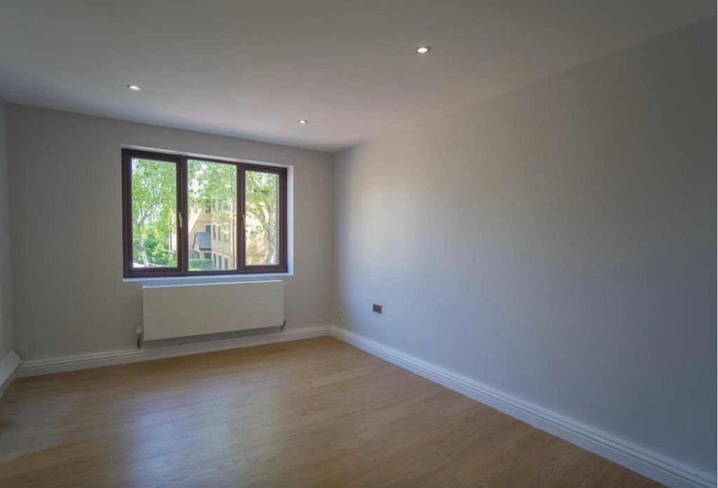 Property photo 2 of 8 Img_6795