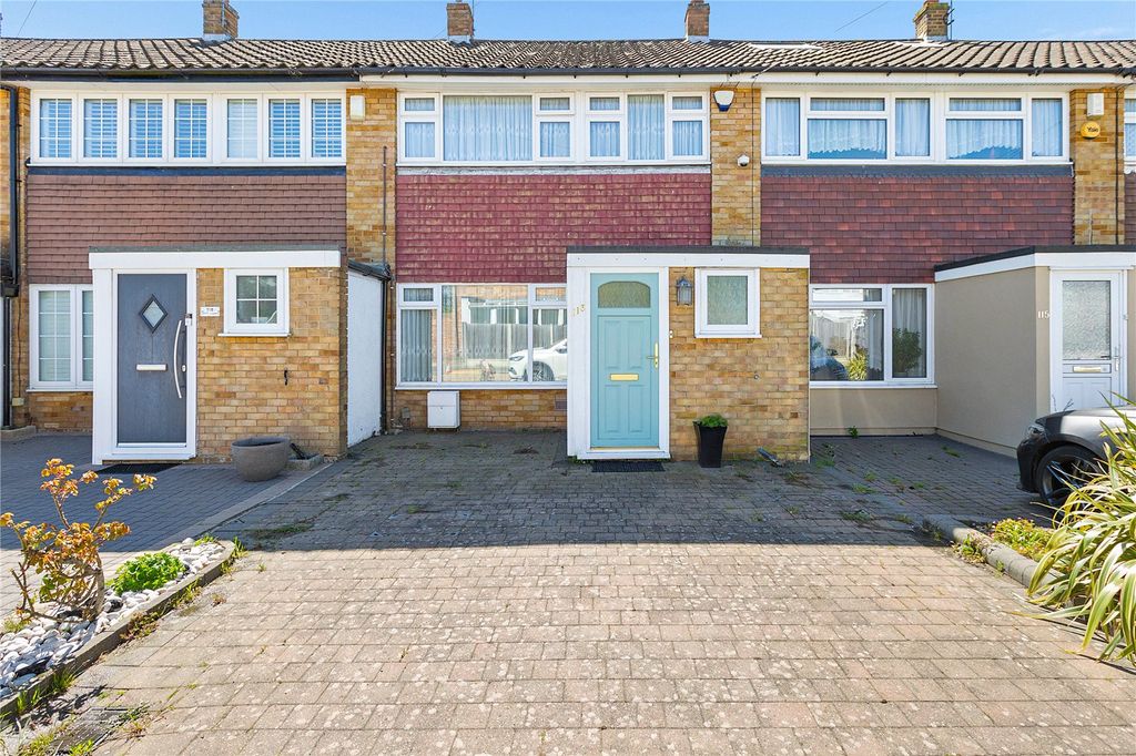 Property photo 1 of 18 Front