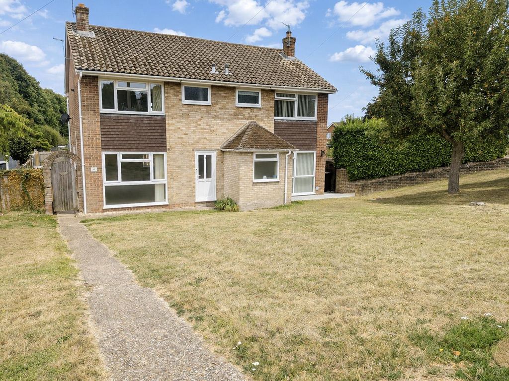 Property photo 1 of 13