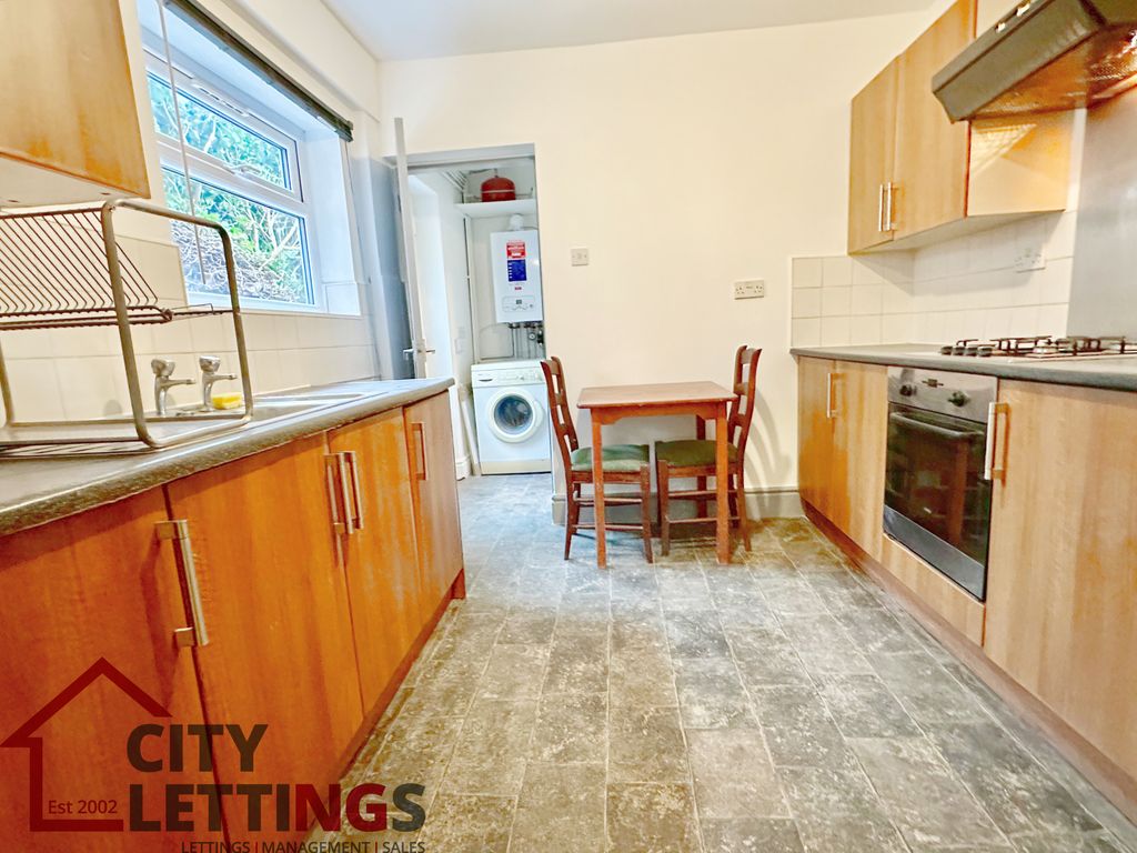 Property photo 3 of 10 Img_0887