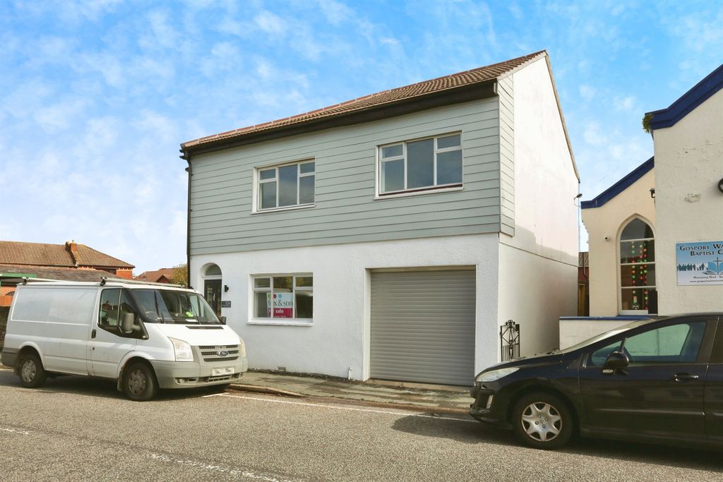 Property photo 1 of 15