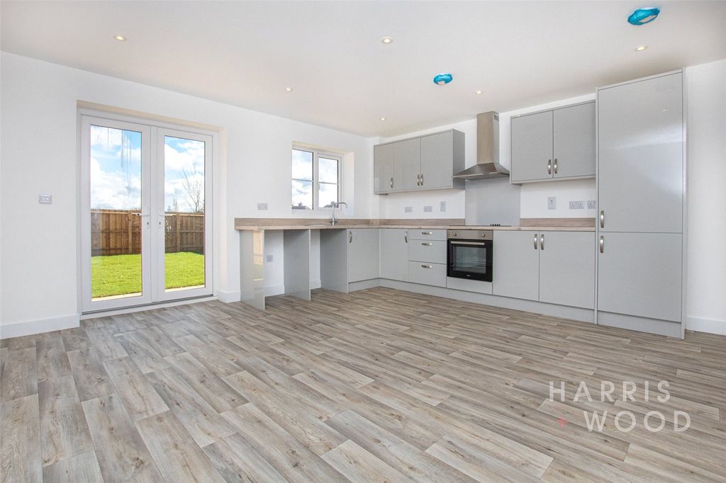 Property photo 2 of 19 Picture No. 01