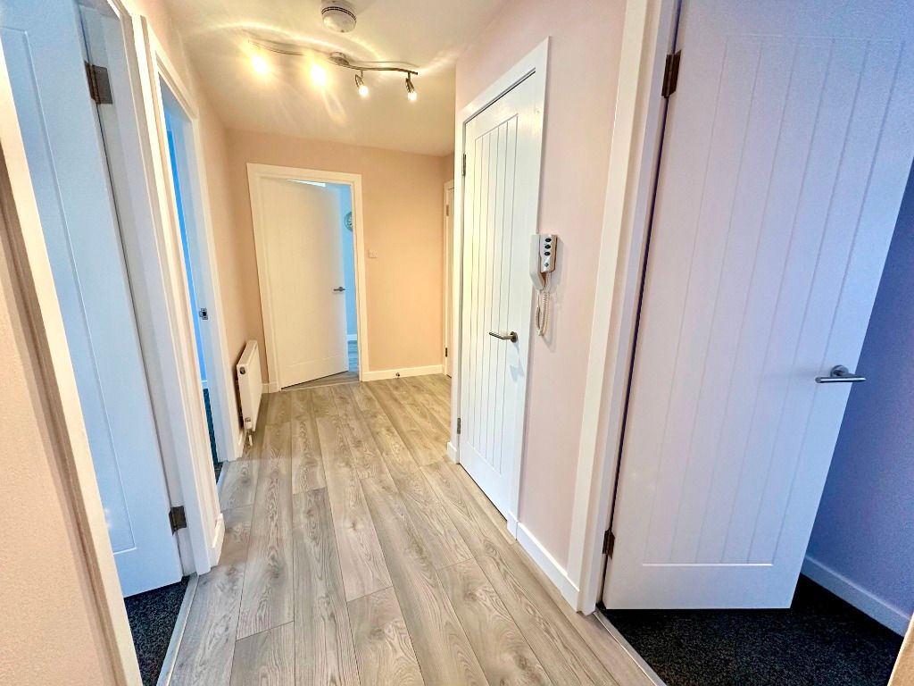 Property photo 3 of 18 Photo 3