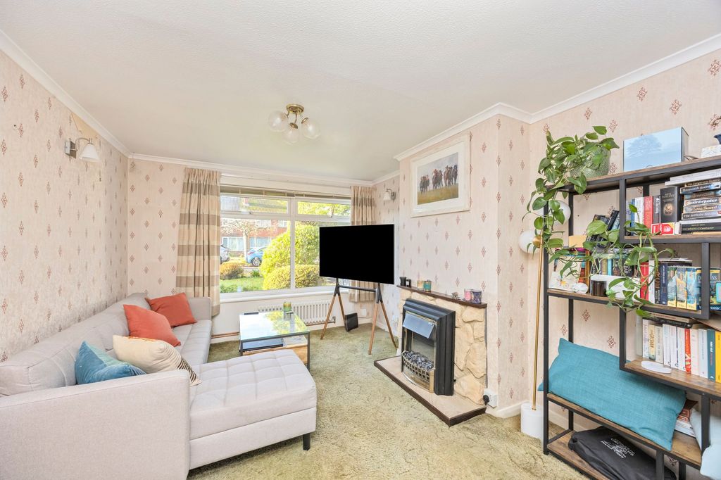 Property photo 3 of 22