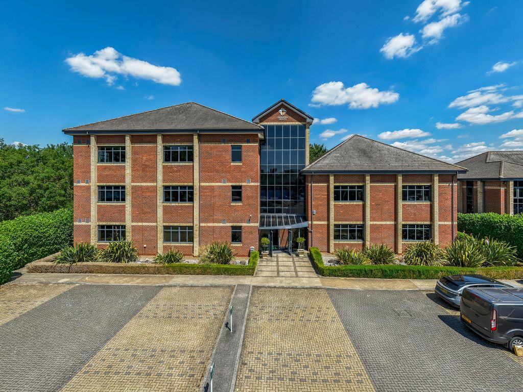 Property photo 1 of 9 1 Queensbridge - Northampton-70.Jpg