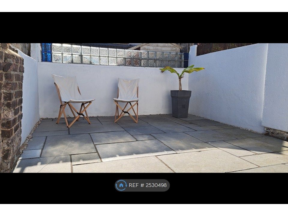 Property photo 1 of 2 Back Garden