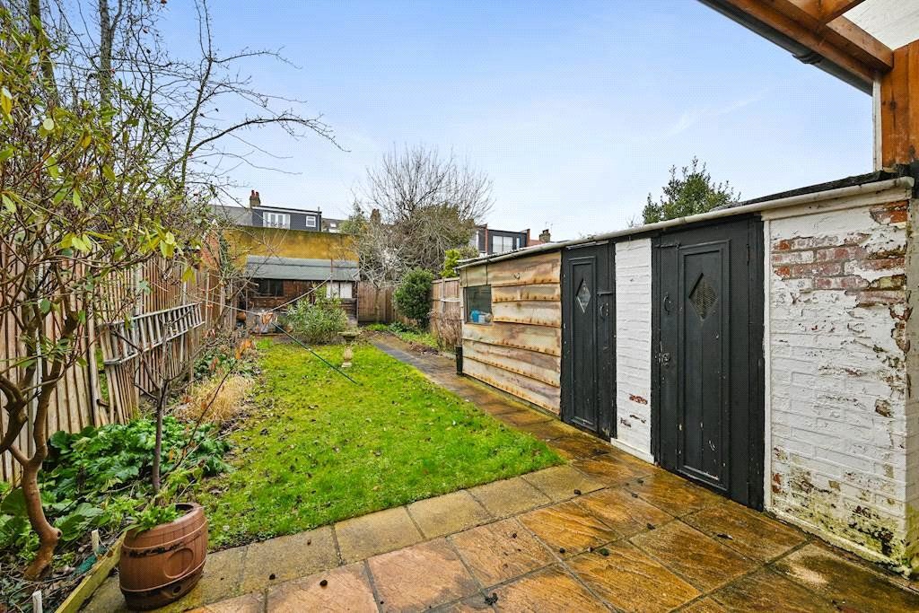 Property photo 3 of 8 Picture No. 06