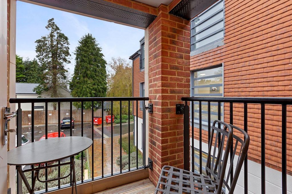 Property photo 2 of 19 1Aa44d63-0813-4E2A-B621-3611Bfb0064Fkm - Mcs - 35