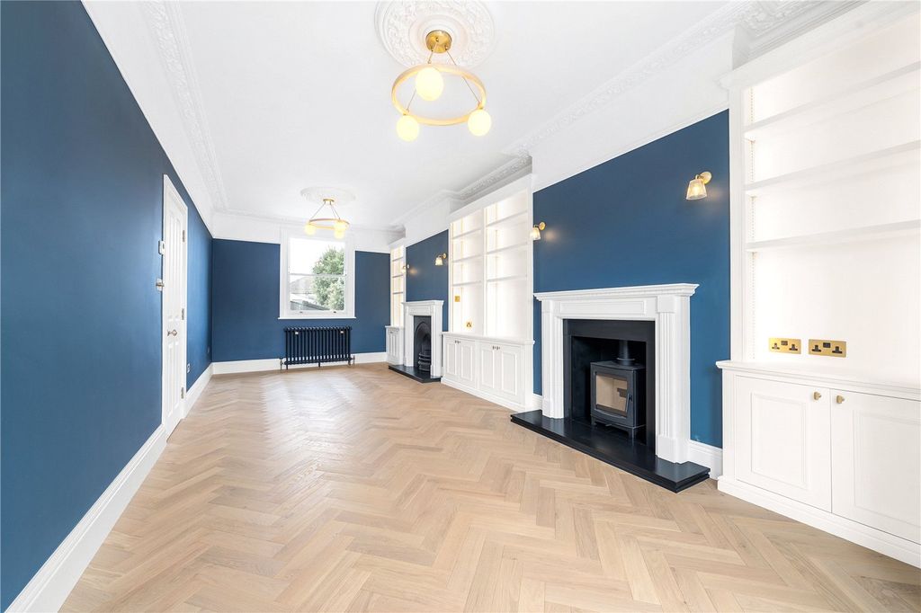 Property photo 3 of 27 Rception