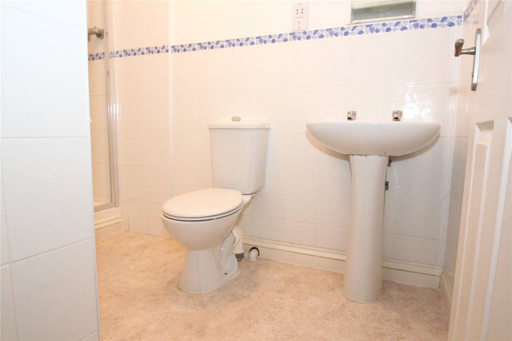 Property photo 3 of 6 Picture No. 05