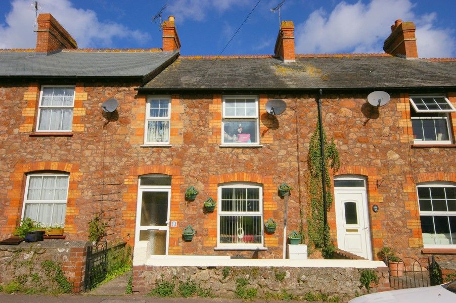 Property photo 1 of 9