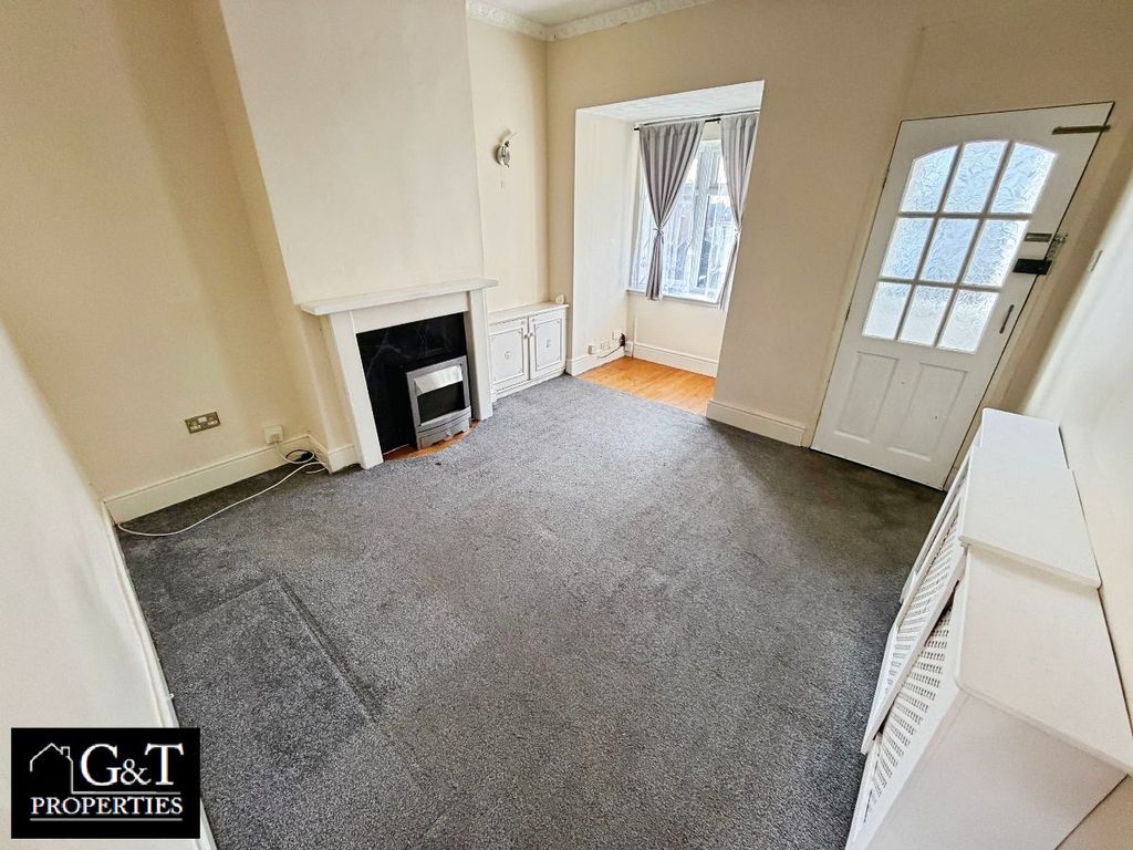 Property photo 2 of 16 Reception Room