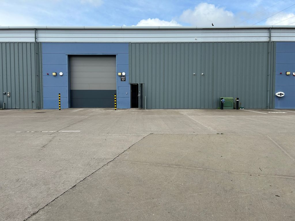 Property photo 1 of 5
