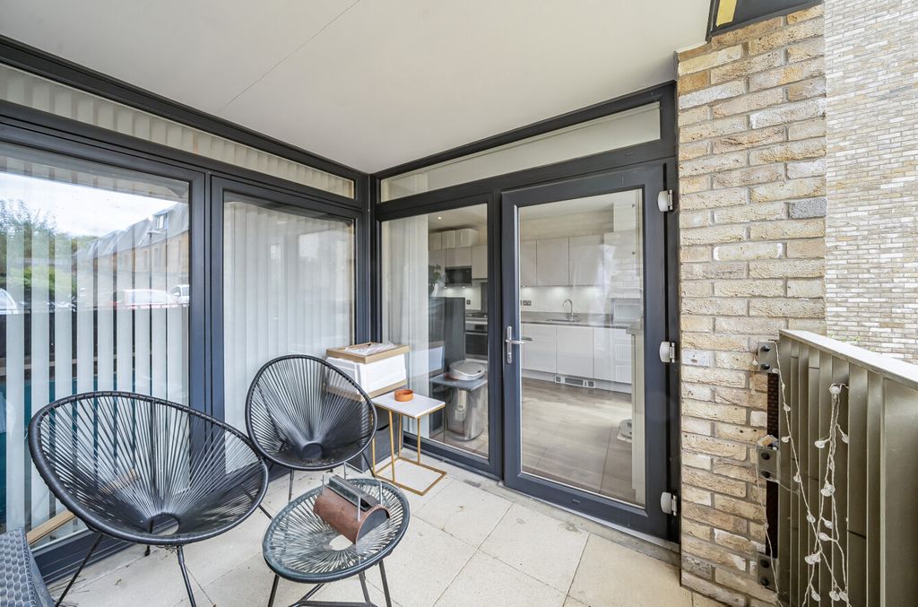 Property photo 1 of 21 1343605-18-68A716...