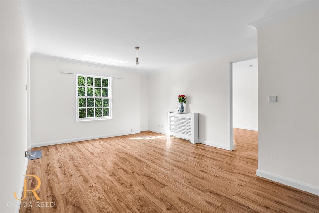 Property photo 2 of 11 Internal-8.Jpg