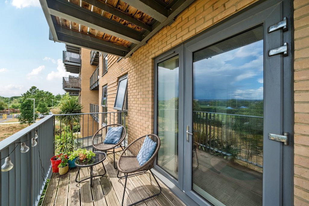 Property photo 3 of 22 1470680-16-6A1ee5...