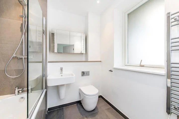 Property photo 3 of 8 7Ddbcfbf-Ed1E-4c6...