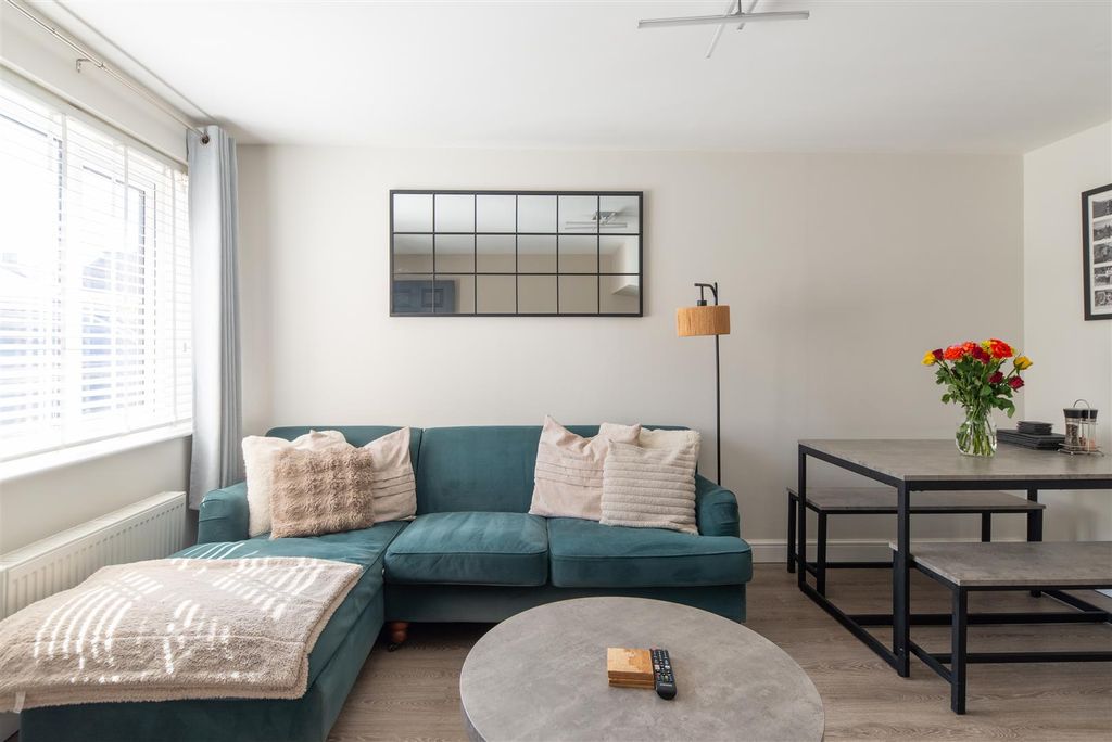 Property photo 3 of 28 Edit-5139.Jpg