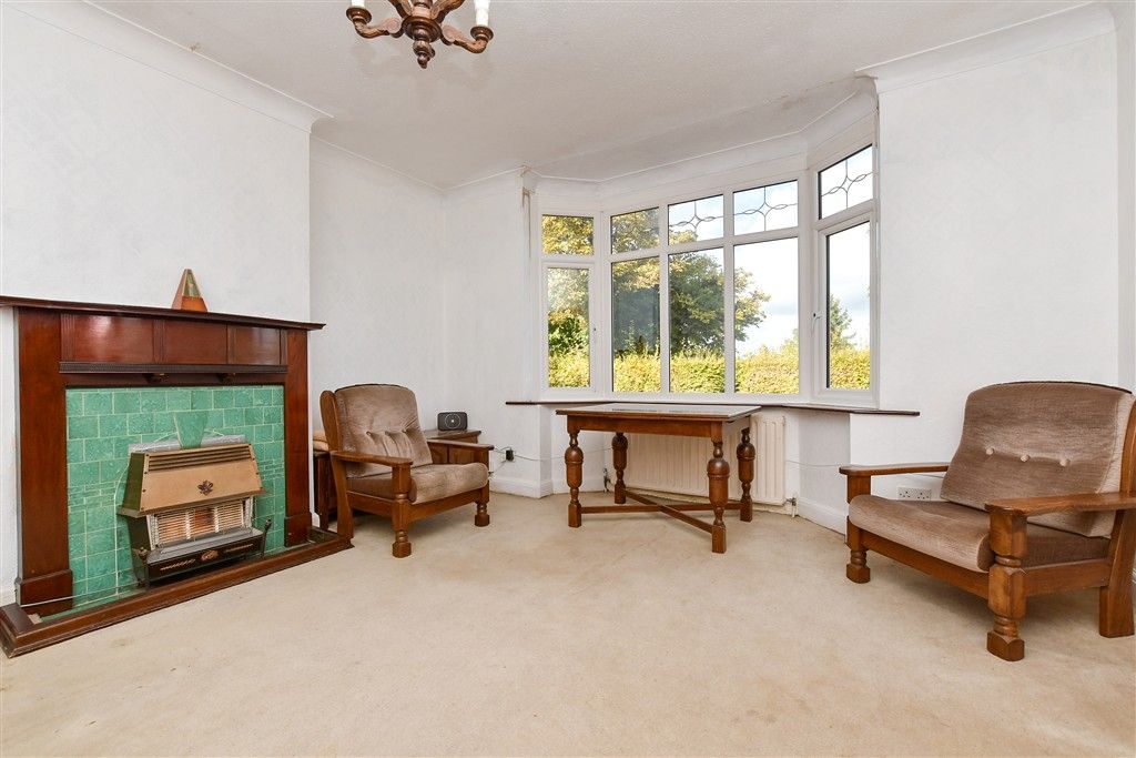 Property photo 2 of 15 Lounge